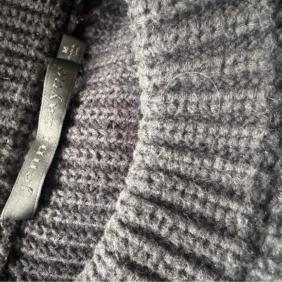 Jenni Kayne Cotton Fisherman Sweater in Black size Medium - Picture 10 of 12